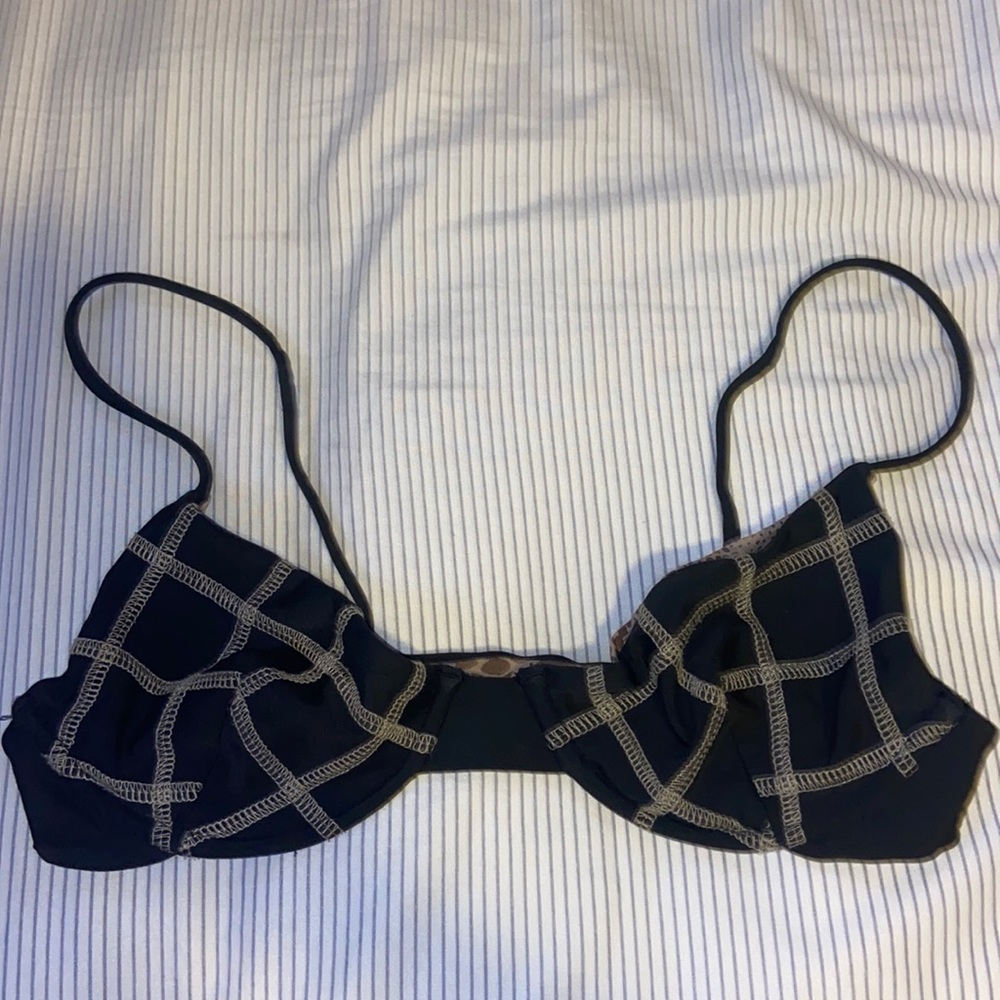 Acacia swimwear black stitch Manhattan top
